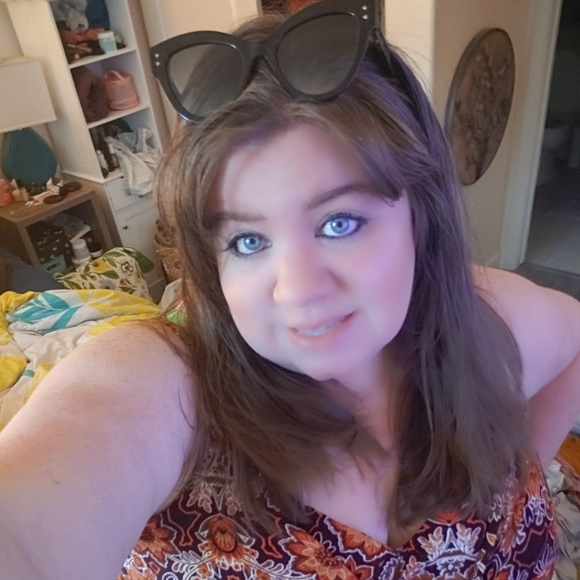 Hey there I'm Heather!!! - Picture 4 of 7